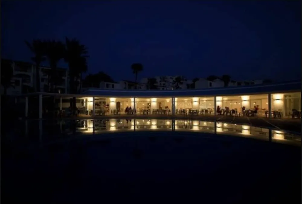 Trh Tirant Playa Apartments Fornells