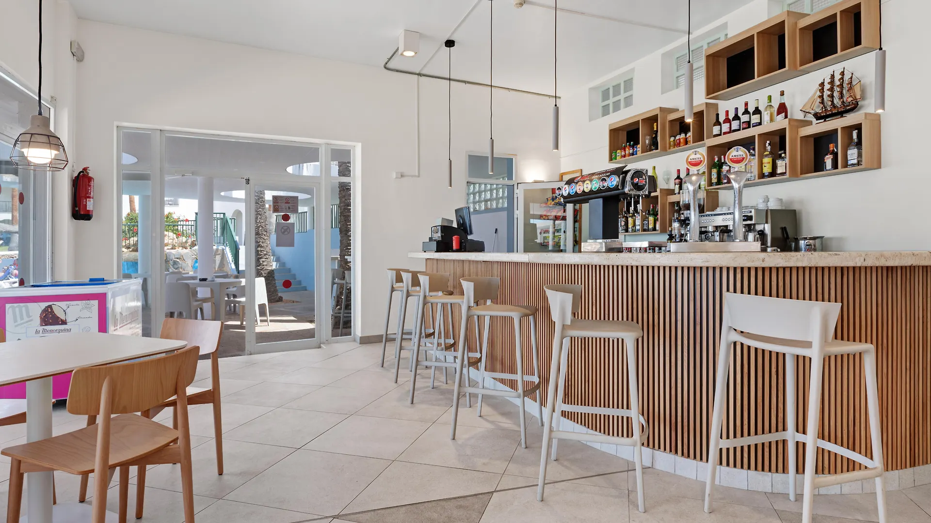 Trh Tirant Playa Apartments Fornells
